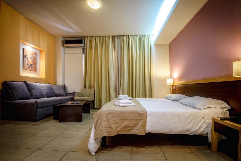 Iraklion Hotel Отель