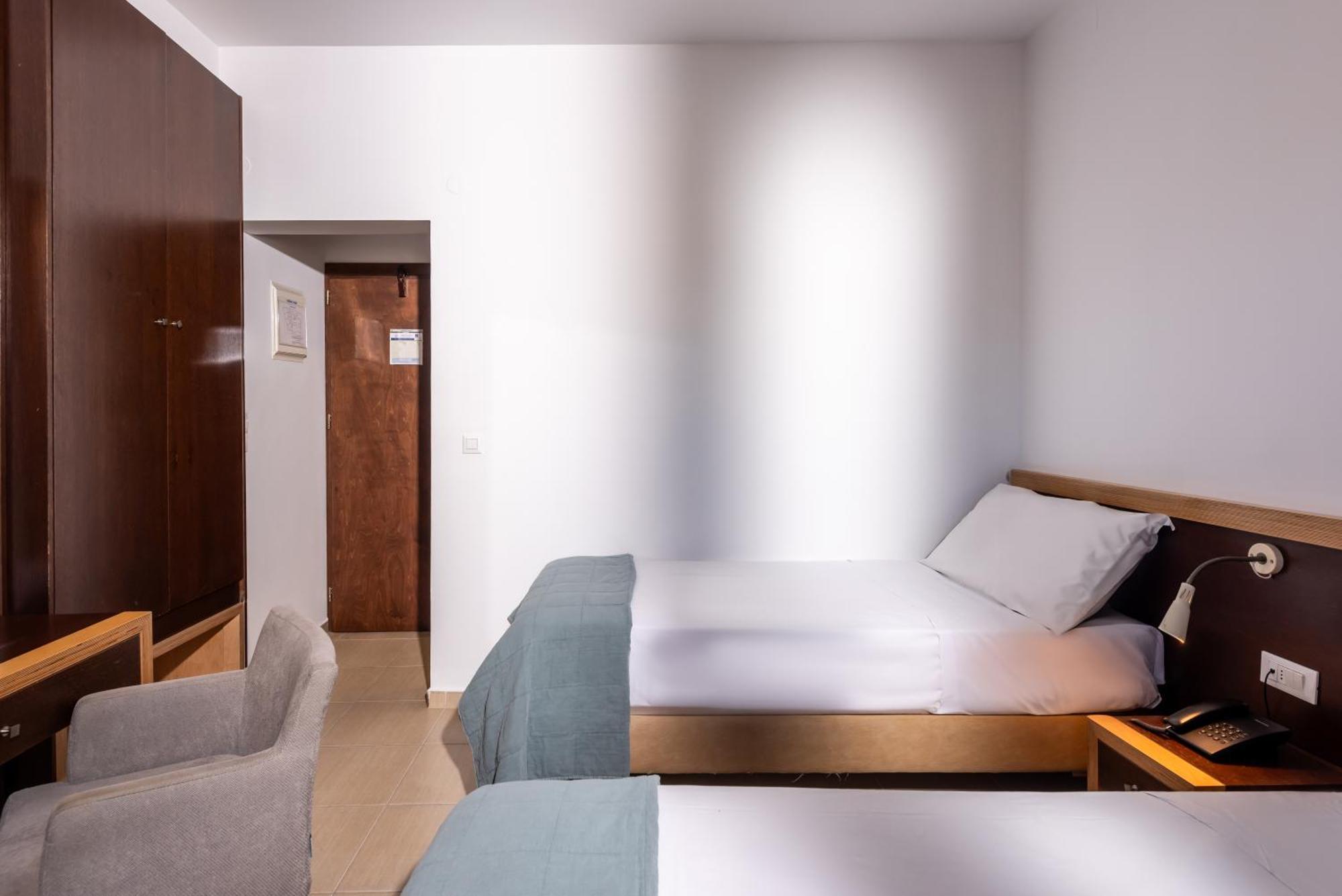 Iraklion Hotel 3* Ираклион