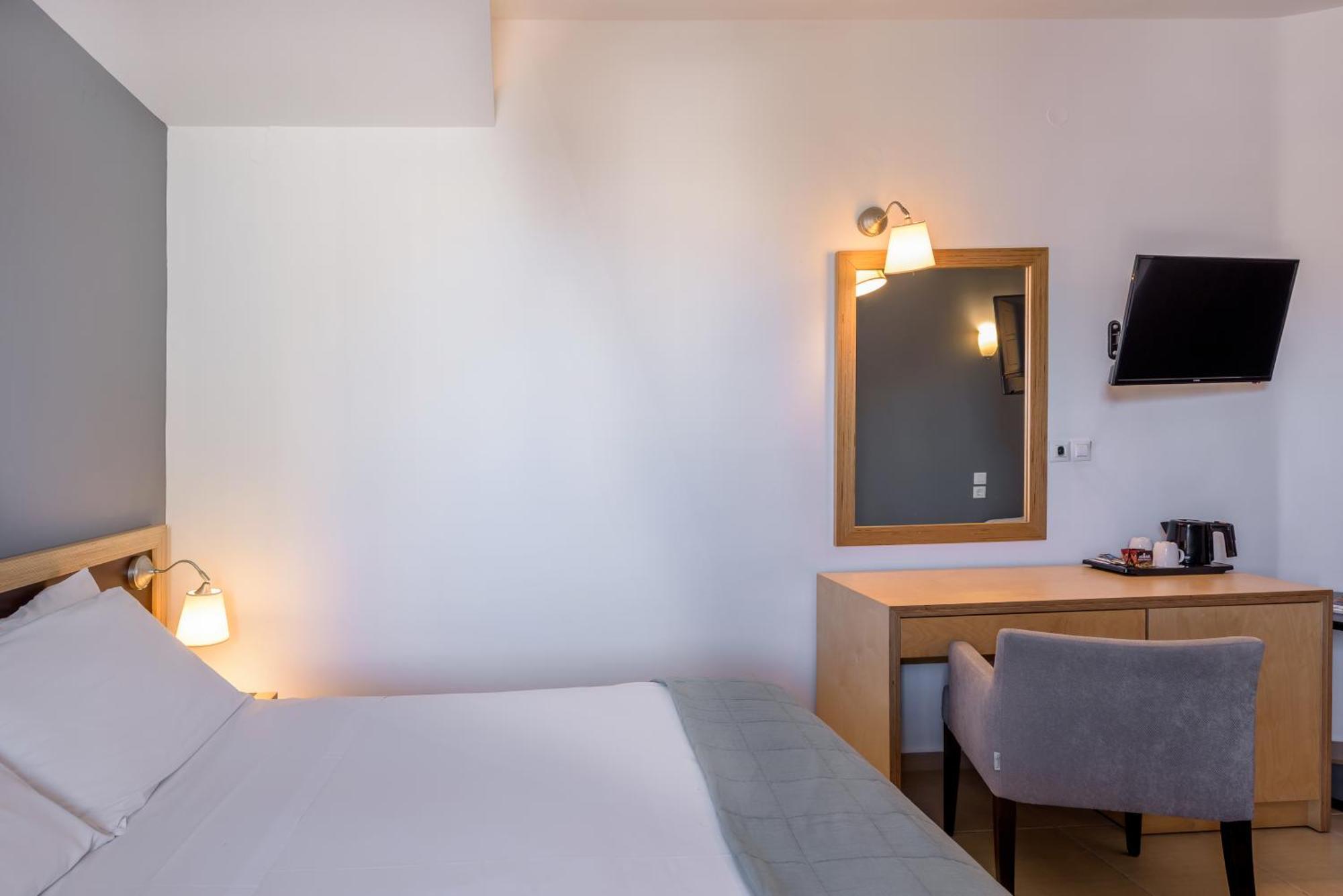 Iraklion Hotel Отель Ираклион